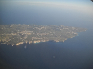 OcellsMalta. L'illa de Gozo és molt escarpada i, com Malta, és molt humanitzada. Foto: Pere Alzina